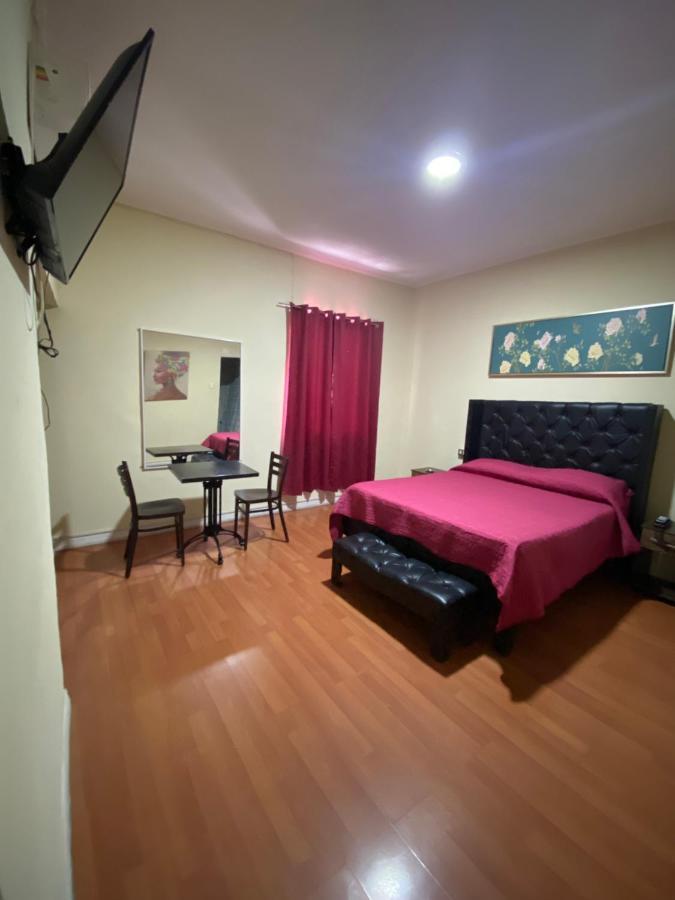 Intimo Hotel Los Heroes Santiago Buitenkant foto