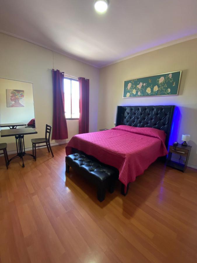 Intimo Hotel Los Heroes Santiago Buitenkant foto