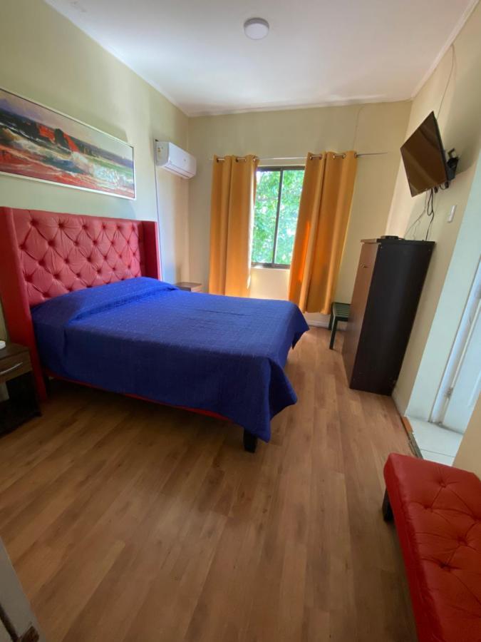 Intimo Hotel Los Heroes Santiago Buitenkant foto